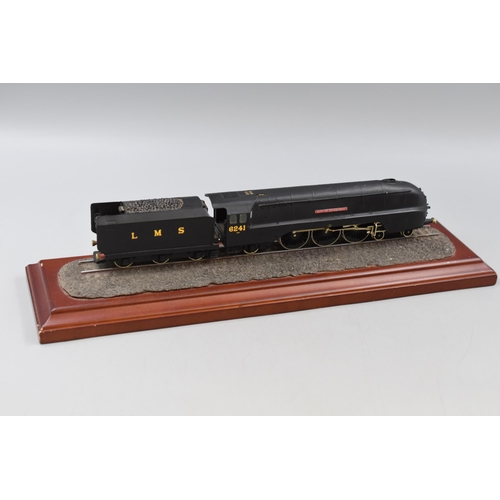 333 - country Artists city of Edinburgh princess coronation class model train mounted on wooden plinth (38... 