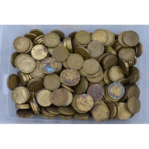 150 - Over 2kg of Brass Threepence Coin's (Various Dates)