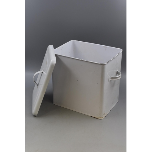 403 - Old Style Bread Bin