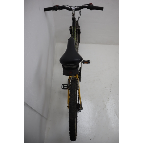 600 - A Falcon Assault Men's Mountain Bike, With Shimano Gears, 26