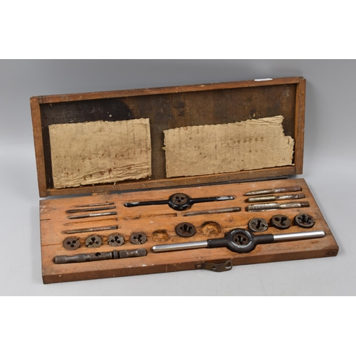 683 - Vintage Imperial Tap and Die Set in Wooden Case