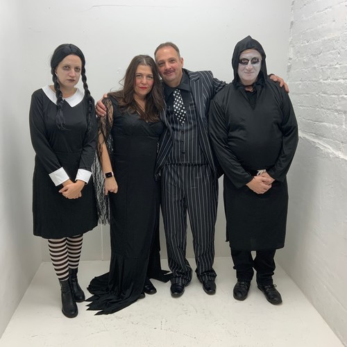 0 - Happy Halloween, with guest Auctioneers, The Addams Family.

Viewing:- Saturday 10am till 2pm & Mond... 