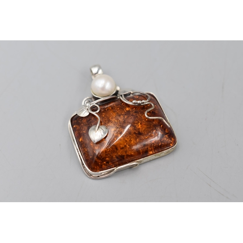 32 - Large Amber Sterling Silver Mounted Pendant 4cm wide