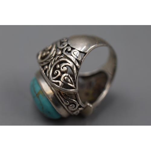 61 - Sterling Silver Turquoise Ring Size N