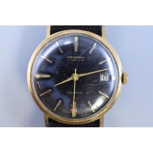 159 - Ingersoll Mechanical Date Watch with Fabric Strap (Working)