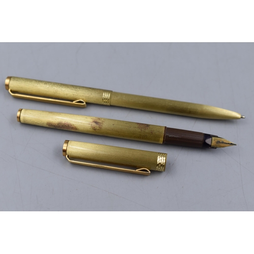 420 - Used Vintage Collectable Rexpen Diplomat Pen Set in Original Case to Include Fountain and Biro