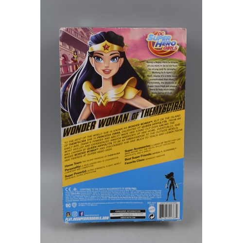 424 - Wonder Woman DC Super Hero Doll in Packaging