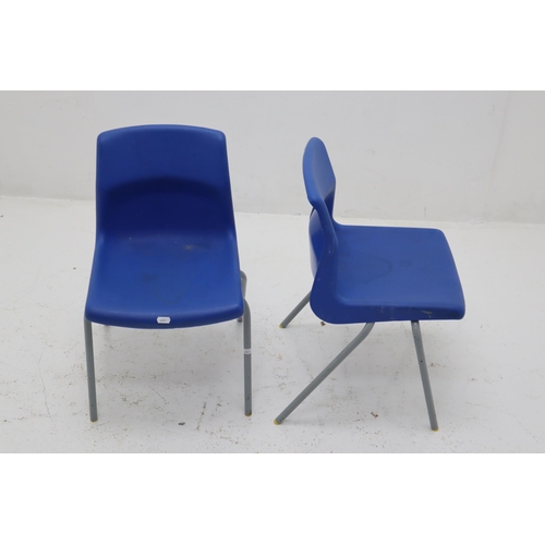 608 - Five Vintage Hostess Furniture Childrens Class Chairs in Blue