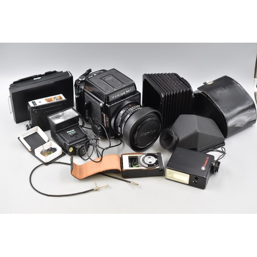 584 - Mamiya RB67 Pro-S 6x7cm Single Lens Reflex Camera with 90mm No 123548 Lens, Miranda 450CD Flash Unit... 