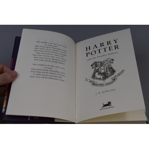 380 - Harry Potter First Edition ' And The Deathly Hallows' J.K Rowling ( Hard Back )