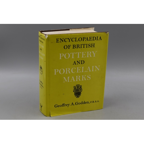 450 - A Godden's Hardback 'Encyclopaedia Of British Pottery and Porcelain Marks', Sixth Impression (1964).