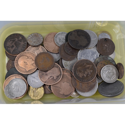 216 - Mixed Selection of Banknotes and Coinage