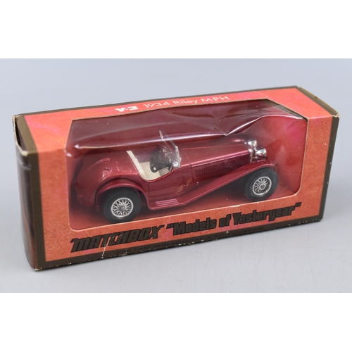 553 - Thirteen Boxed Collectable Die Cast Vehicles. Includes Matchbox, Lledo, Signature Models and More.