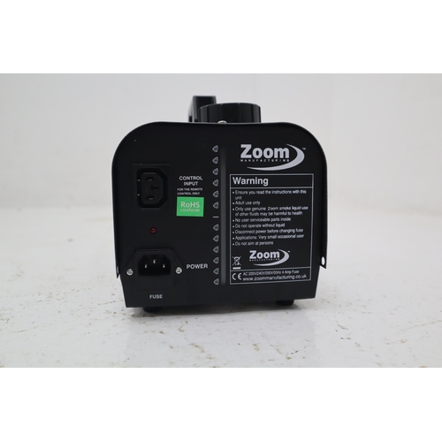 535 - Zoom Manufacturing Powerfog Fog Machine Comes With Remote, Plug And The Box