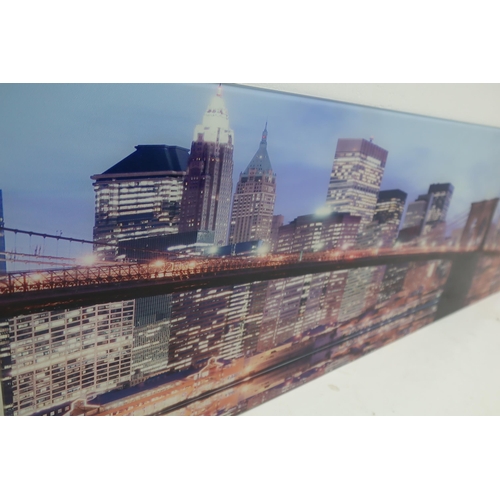 398 - Wall Mounted Glass Pictures Displaying Brooklyn Bridge and The New York Skyline (120cm x 40cm)