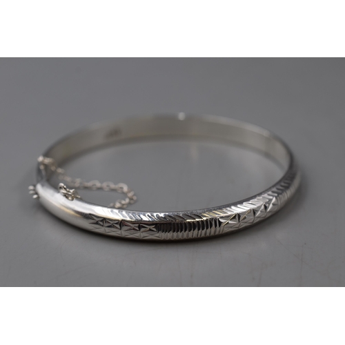 36 - Silver 925 Etched Bracelet Complete with Safety Chain