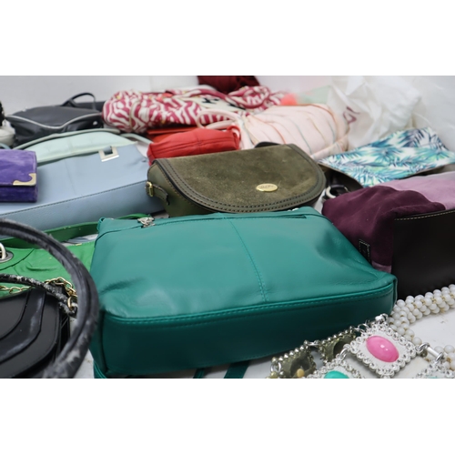 371 - Five boxes containing a large selection of both Vintage and Modern handbags