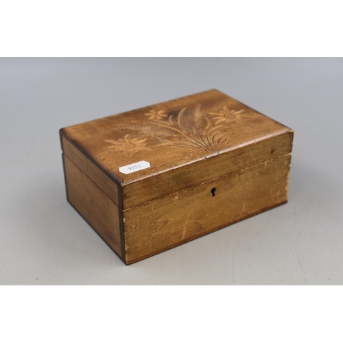 407 - Decorative Carved Wooden Box ( approx 7