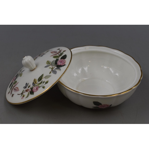 229 - Wedgwood ' Hathaway Rose'  Lidded Trinket Dish, approx 5.5