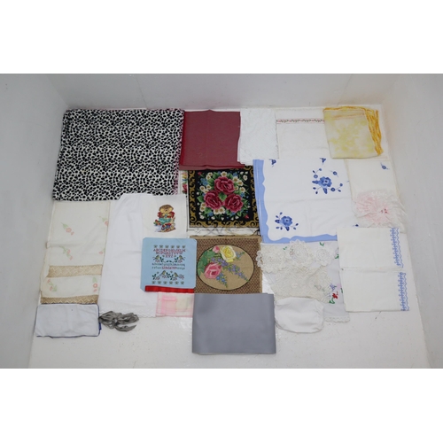 654 - Collection of Mixed Linens and Embroidered items