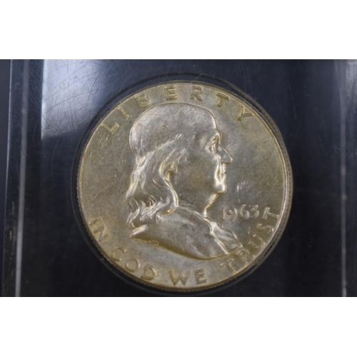 83 - Benjamin Franklin 1963 Silver Half Dollar in resin Mount