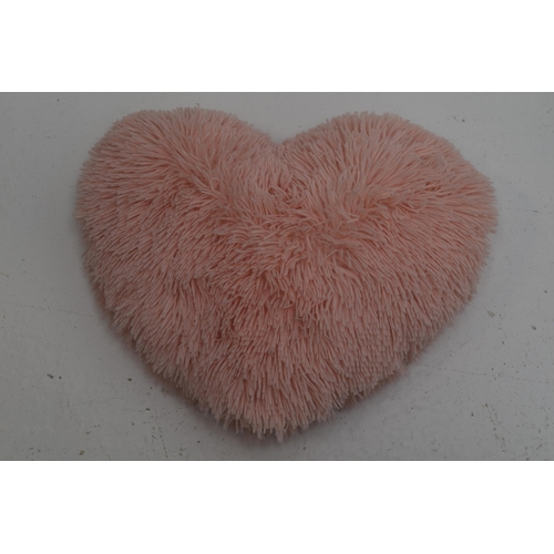 586 - Mixed Lots Including Pink Heart Shape Cushion Approx 15