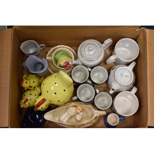 622 - A Selection of Ceramics To Include Ceramic Chickens, Old Hall Ivory Ware and More.