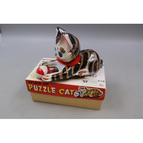 137 - Vintage Boxed Wind Up Puzzle Cat