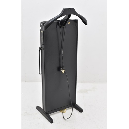 197 - Corby 4400 Trouser Press