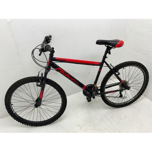 238 - Lightweight Falcon Maverick 18 Geared Mountain Bike with 26