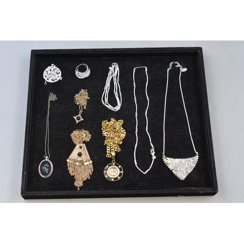 76 - Mixed selection of jewellery including Silver