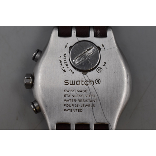 87 - A Gents Swatch Wrist Watch With Leather Strap, Working When Tested.