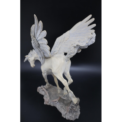 389 - Fables Exodus Pegasus Figure (36cm High)