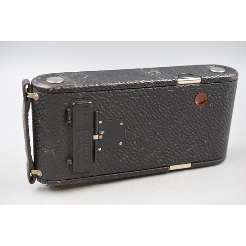 394 - Kodak Autographic Junior No.2C Folding Camera 130 Film c. 1916-1927 Comes With Leather Case