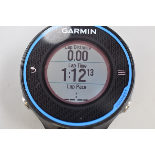 398 - A Garmin Forerunner 620 Digital Watch, With Charger. Working.