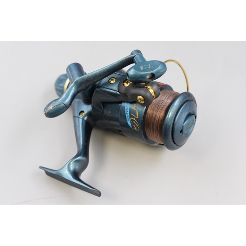 450 - A Selection of Three Fishing Reels, And Two Spare Spools. Includes Browning STE 23, DAM ATP 150fs an... 