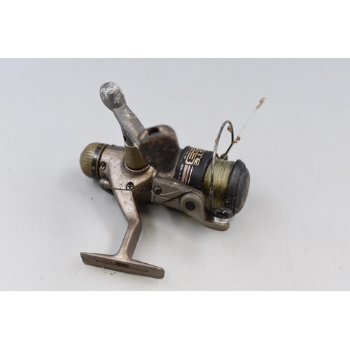 450 - A Selection of Three Fishing Reels, And Two Spare Spools. Includes Browning STE 23, DAM ATP 150fs an... 