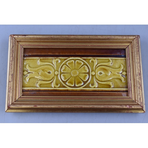 299 - Selection Of Various Style Ceramic Plate In Gold Painted Wooden Frames