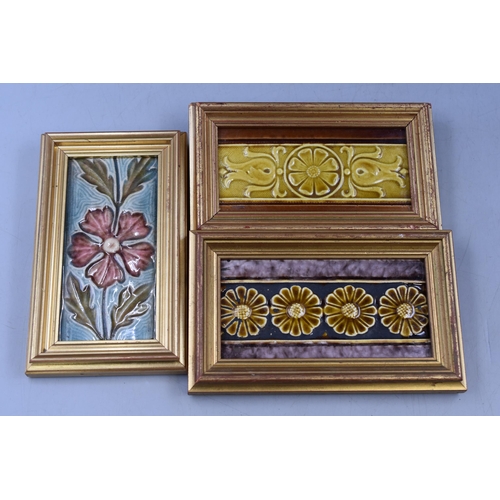 299 - Selection Of Various Style Ceramic Plate In Gold Painted Wooden Frames