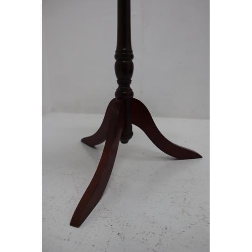 627 - Small Pedastel Wine Table (40cm high)