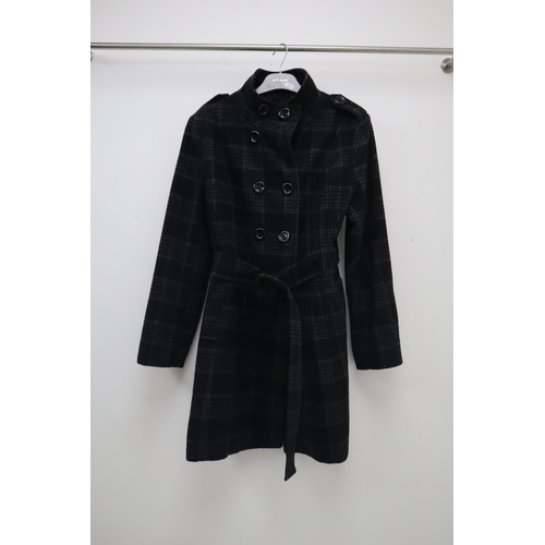 612 - Wishwood Womens Size 16 Wool Blend Check Black Coat With Matching Tie Belt ( Preworn)