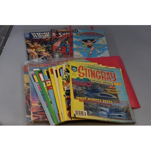 543 - Mixed Lot of Vintage Magazines to include Count Duckula, DC Comics, Stingray, Look-In, Look and Lear... 