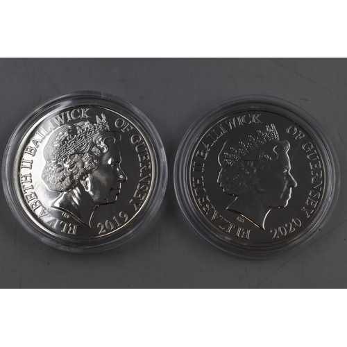 162 - Two Commemorative Bailiwick of Guernsey Five Pound Rememberance Coins. 2019 and 2020.