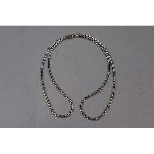 32 - Silver 925 Chain. Approx. Weight 14.16 Grams. Open Length 22 inches.