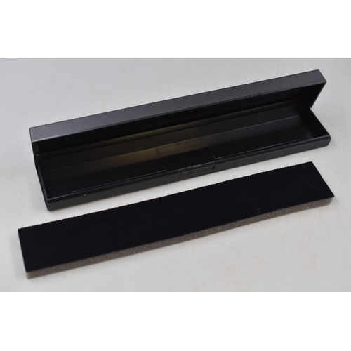 411 - Ten New Bracelet Jewellery Presentation Boxes with Velvet Foam Insert. Approx. 21cm x 4cm x 2cm.