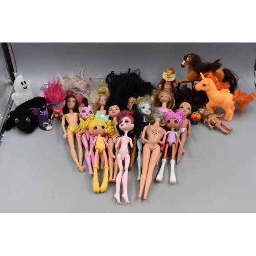 461 - A Mixed Selection of Dolls and Toys, Includes Disney, Mattel and More.