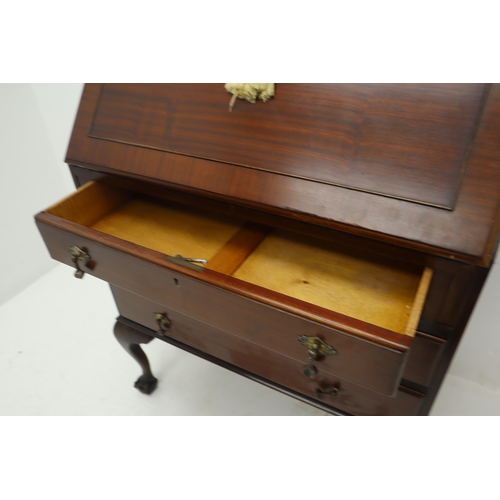 548 - Edwardian 18th Century Highly Polished Mahogany Bureau Bookcase with Key and working sliders Crowned... 