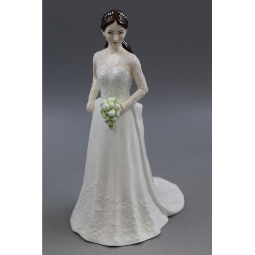 261 - Royal Worcester Limited Edition Catherine Duchess of Cambridge Figurine (24cm)