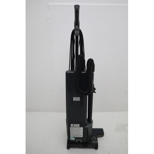 565 - Lindhaus CHpro Commercial Vacuum Cleaner, With Accessories. Powers on When Tested.