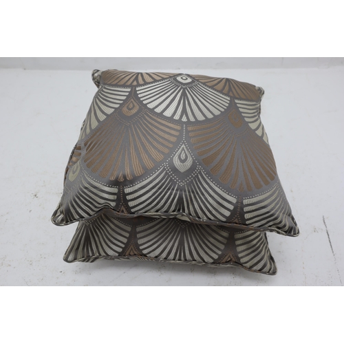 605 - Matching Set of Cushions, Lamp Shade and Curtains (Approx 70